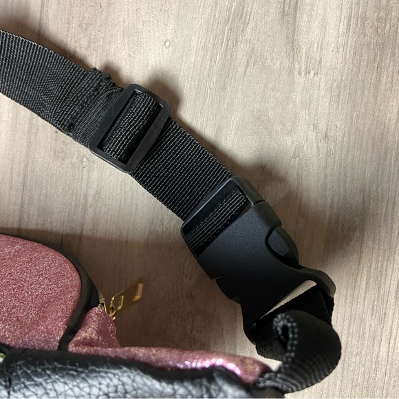 Pink glitter fabric bum bag fanny pack summer child’s zip buckle belt money - Picture 6 of 6